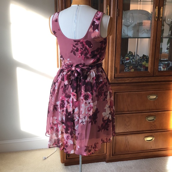 LC Lauren Conrad Floral Rose Mini Dress - Picture 2 of 4